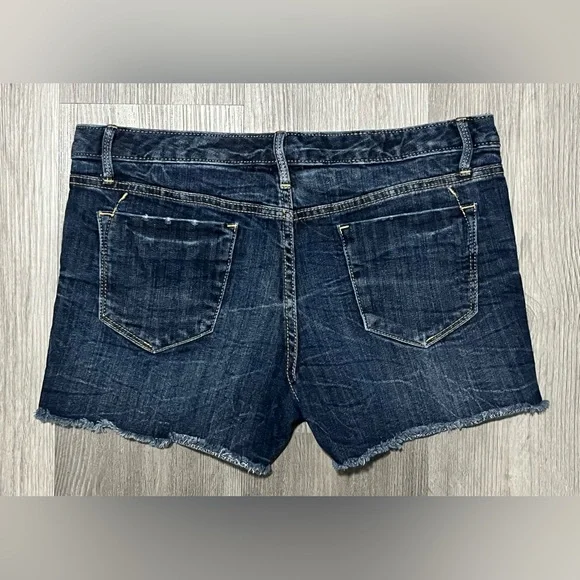 Mossimo Dark Denim Jean Shorts - Raw Hem, Dark Wash, Stretch - Women’s Size 8 - Picture 2 of 8